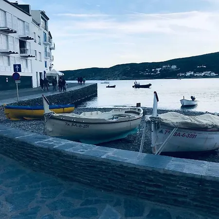 公寓 Castell Blau *