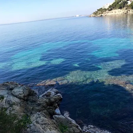 Castell Blau Apartamento *