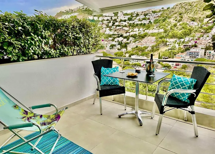 Apartamento Castell Blau Roses
