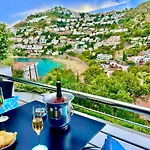 Castell Blau Appartement
