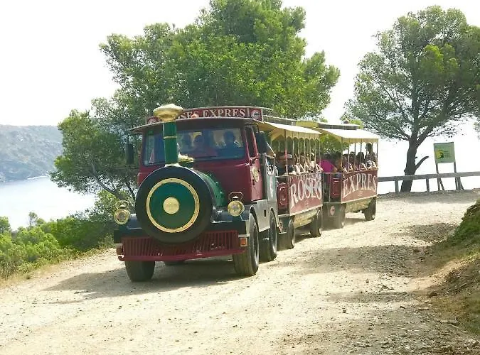 Castell Blau アパート