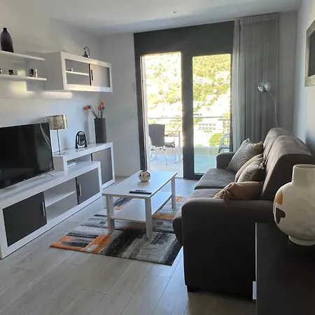 Apartamento Castell Blau Roses